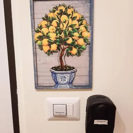 Appartement Romantica Lemon In San Giovanni Rome